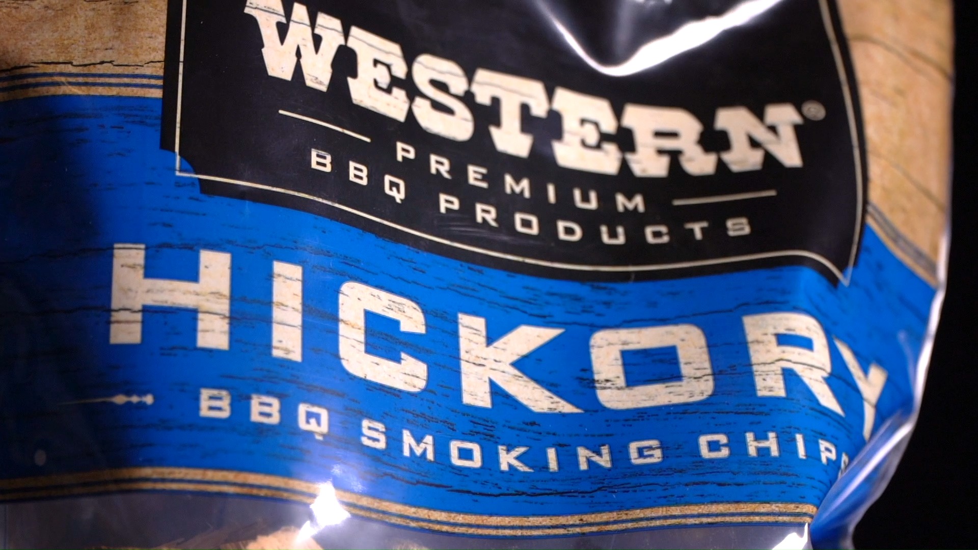 Western Premium BBQ Products Hickory BBQ Smoking Chips, 180 Cu in