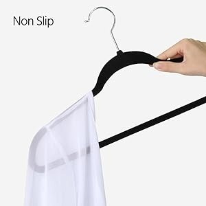 Lifemaster Premium Quality Velvet Non-Slip Clothes Hangers, Sturdy Black  Plastic Coat Hangers, 100 Count - Kroger