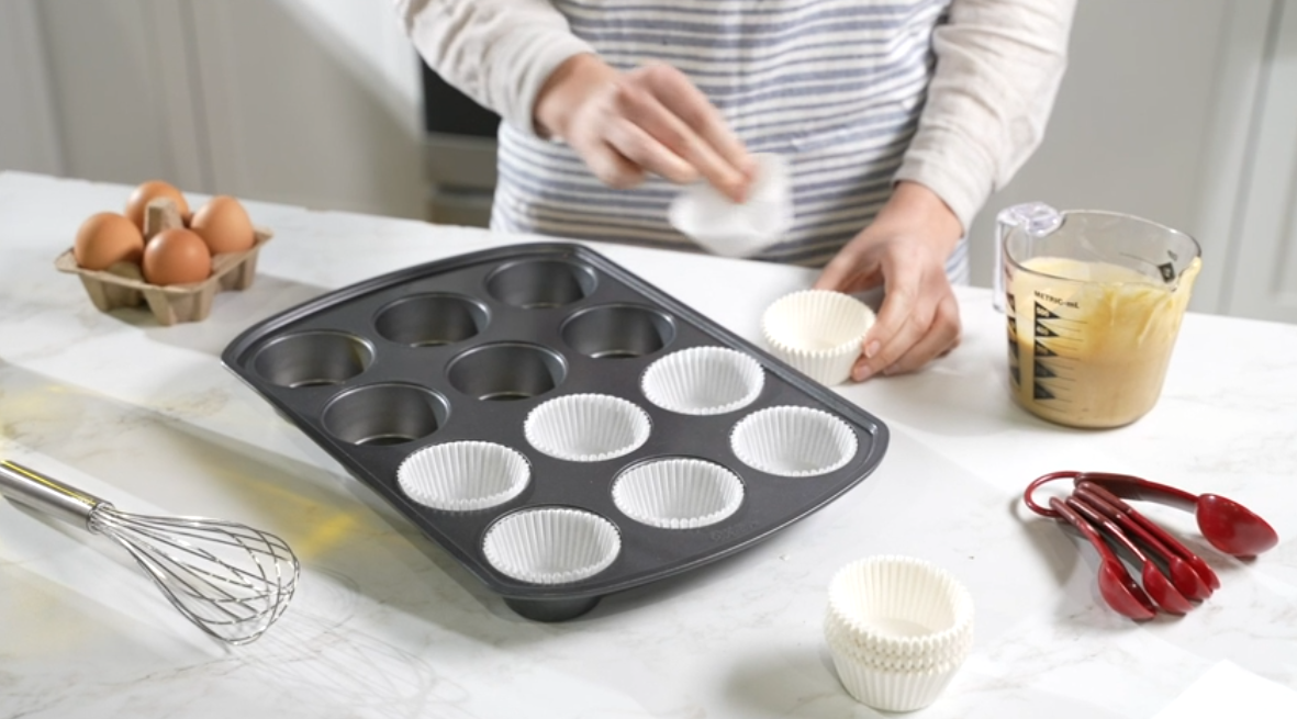 White Mini Muffin Baking Cups - Whisk