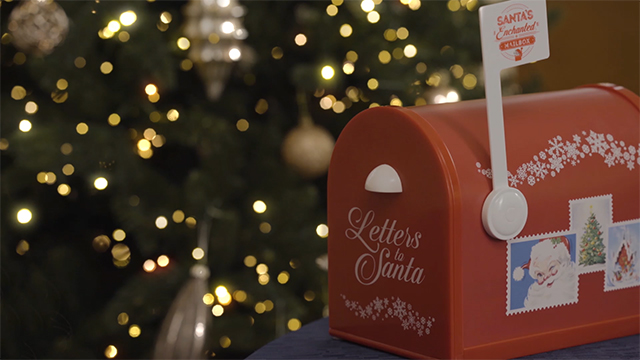 Christmas Multicolor Santa's Enchanted Mailbox Decoration New 